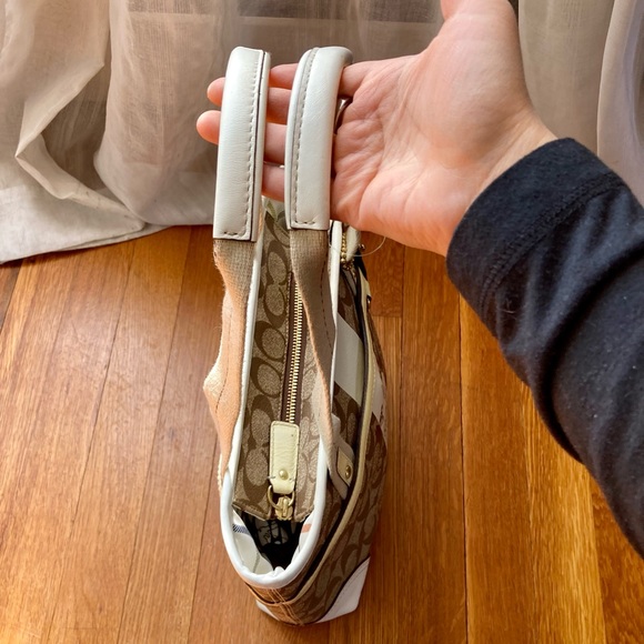 NWT Coach Heritage Stripe small tote white, brown and yellow - Picture 7 of 16